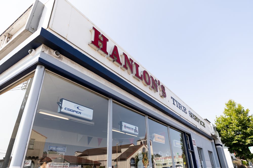 hanlon2.jpg