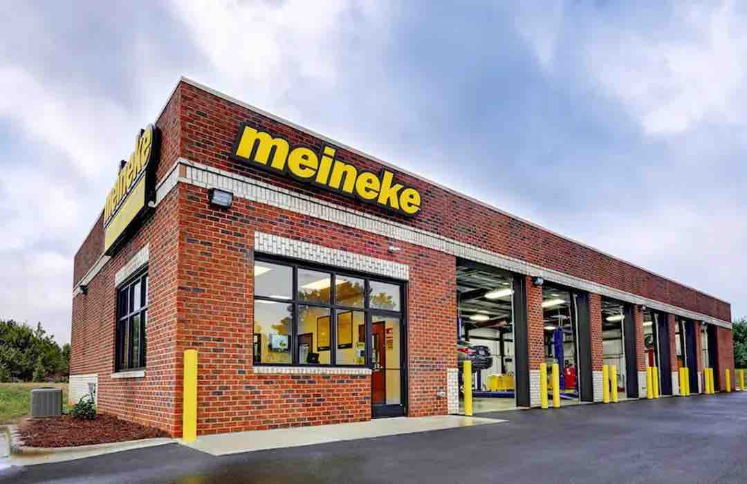Meineke Car Care Center - New Haven header image